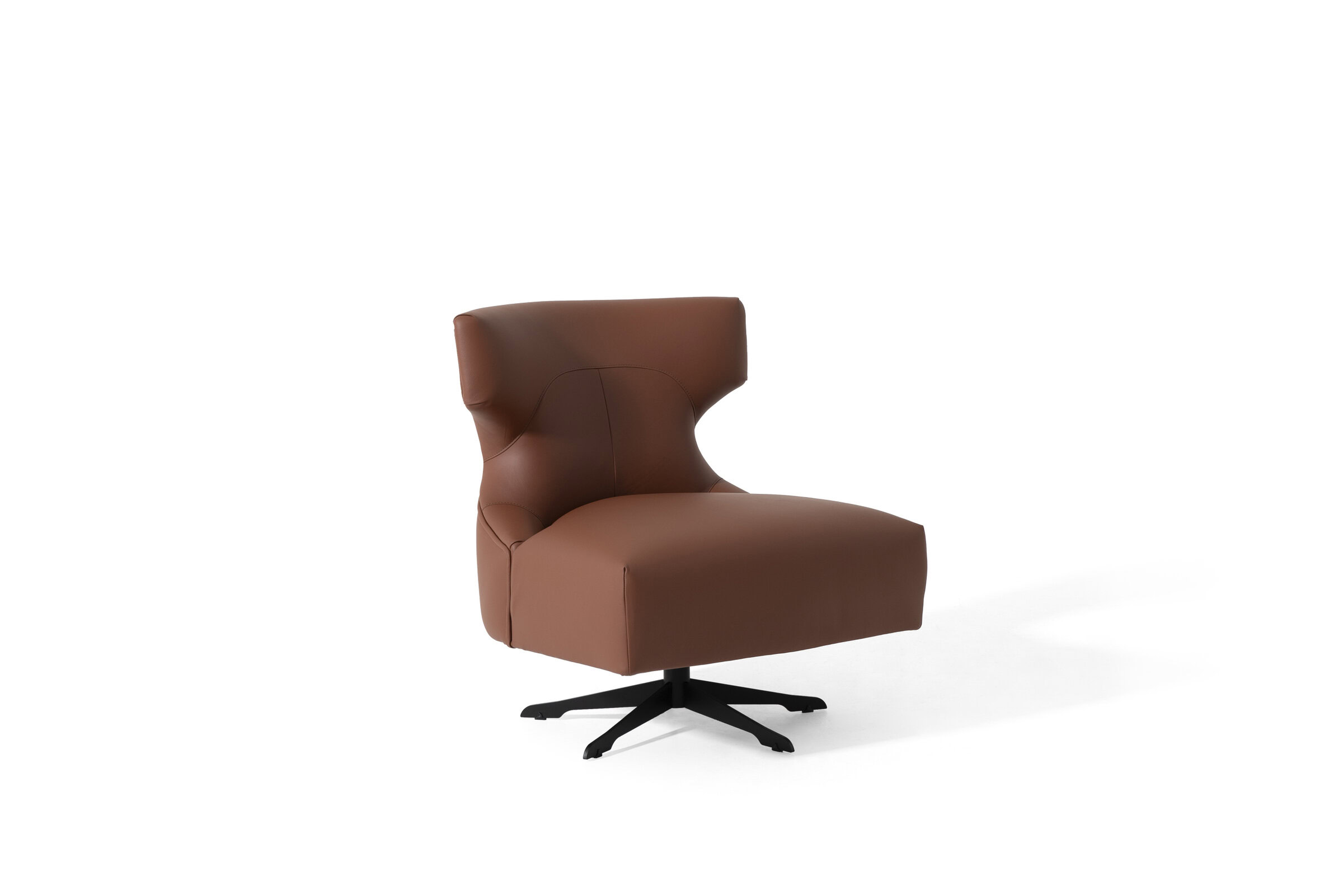 Fotoliu rotativ contemporan din piele maro, cu design ergonomic și bază reglabilă, ideal pentru livinguri moderne sau spații de birouri. Combinație perfectă de stil și confort.