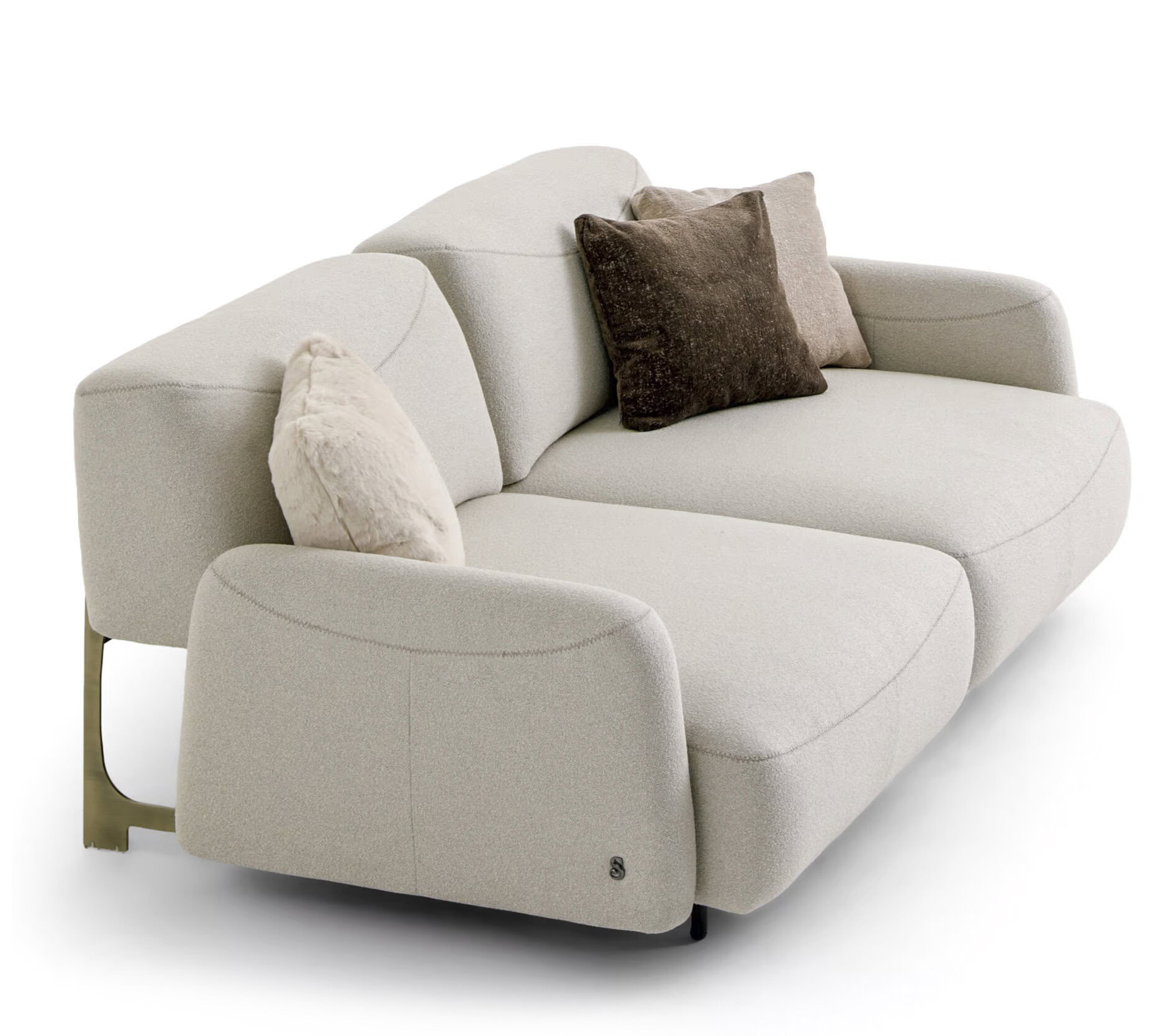 Canapea elegantă bej cu perne moi, perfectă pentru spații de locuit contemporane și relaxare.