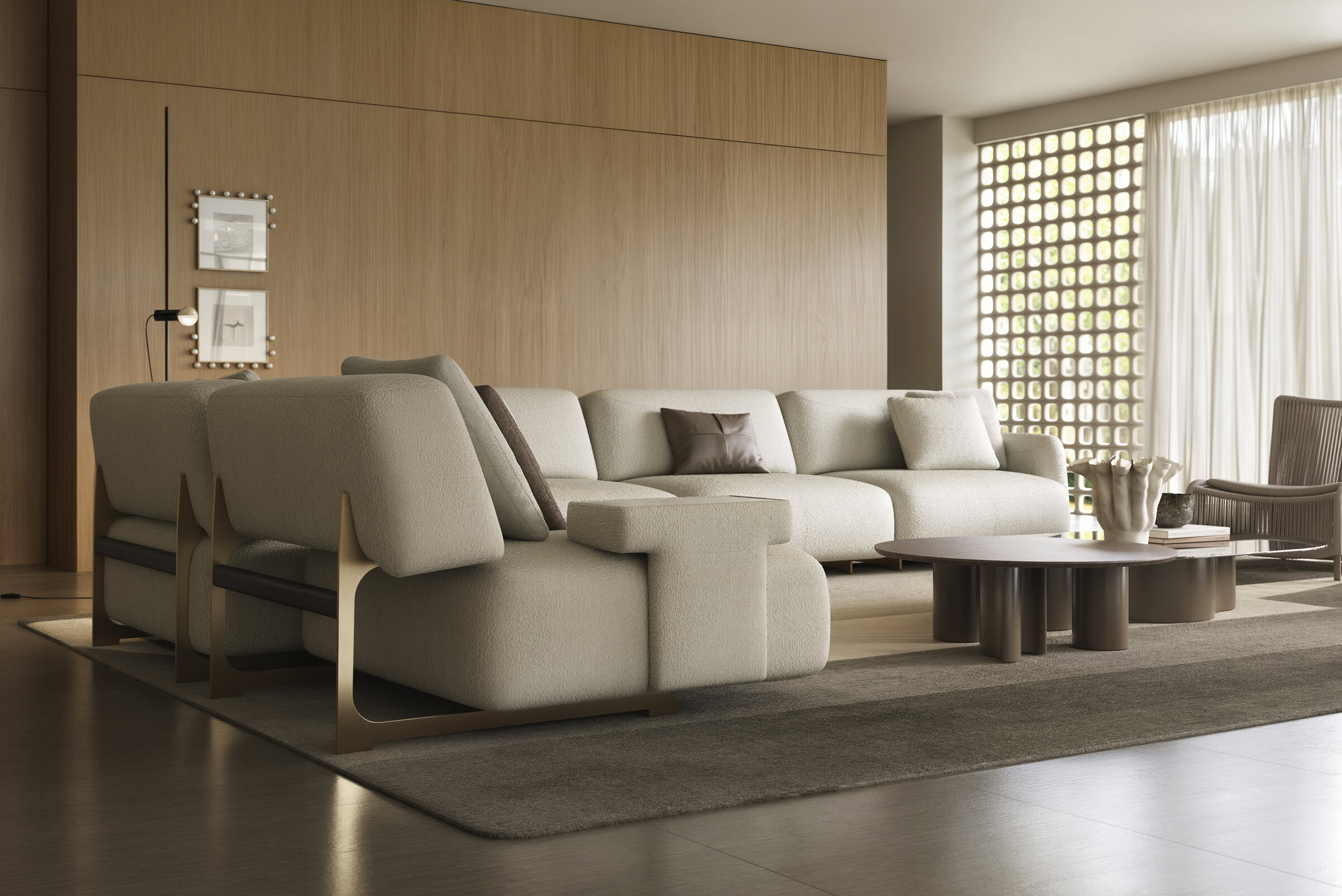 Canapea modulară bej luxoasă, cu design modern, perfectă pentru livinguri contemporane, asociată cu o măsuță de cafea minimalistă și un decor elegant, punând accent pe confort și stil.