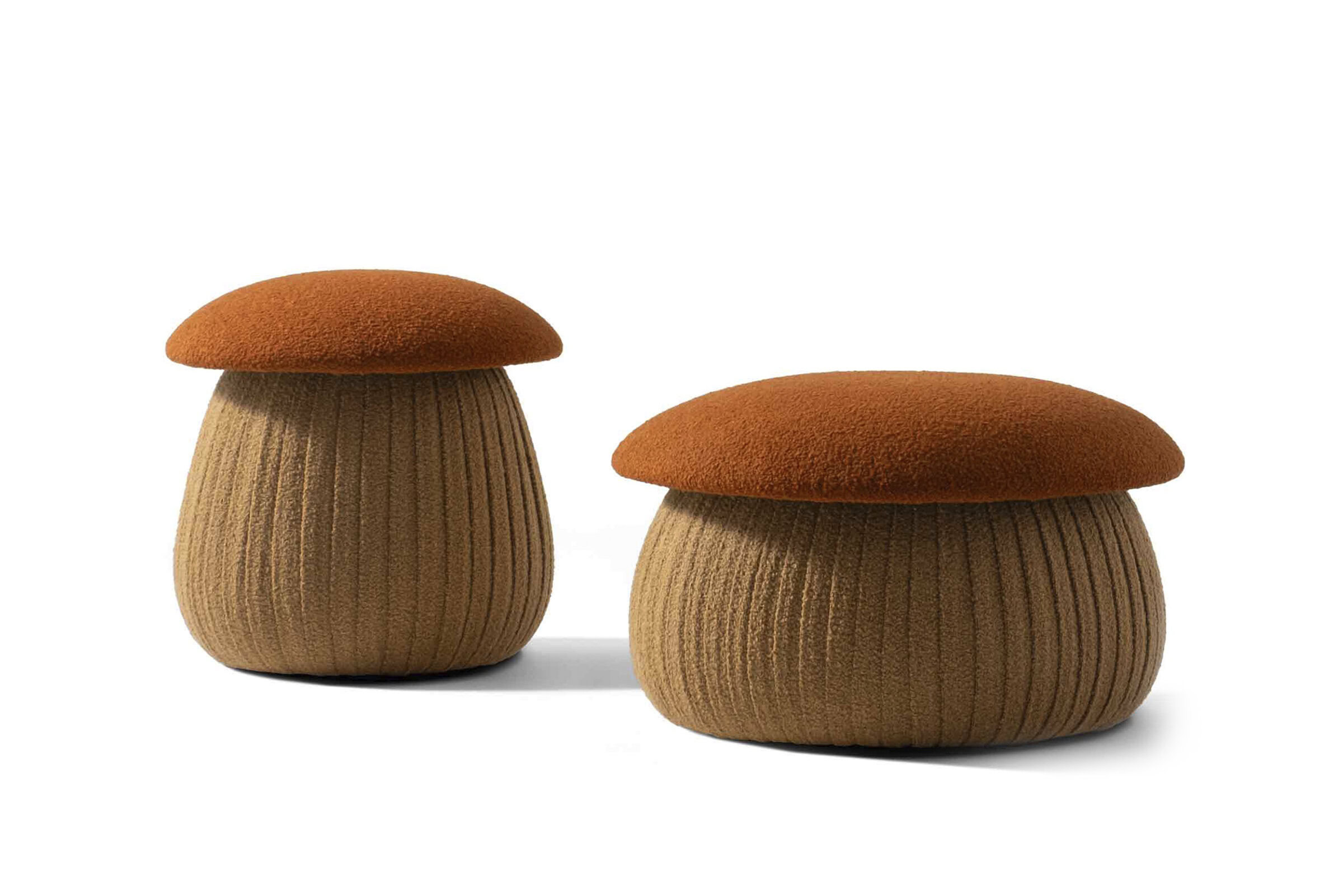 Otomane moderne și elegante, cu tapițerie din material textil texturat, perfecte pentru livinguri și dormitoare contemporane. Designul elegant îmbină confortul și funcționalitatea, fiind ideale pentru decorul casei.